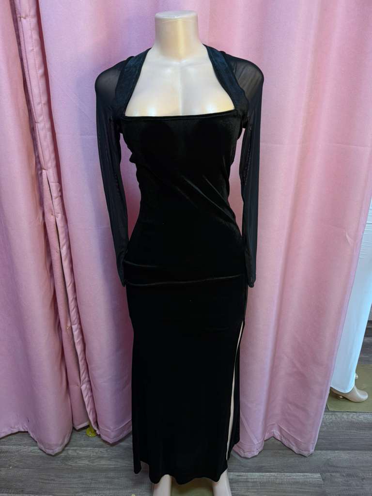 Morticia dress