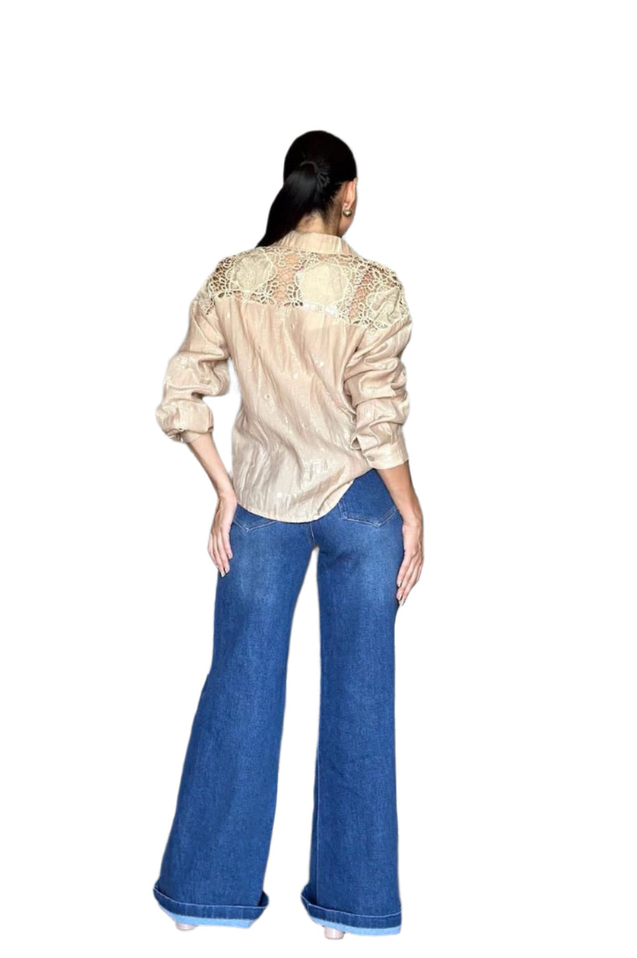 HIGH-WAISTED WIDE LEG JEANS