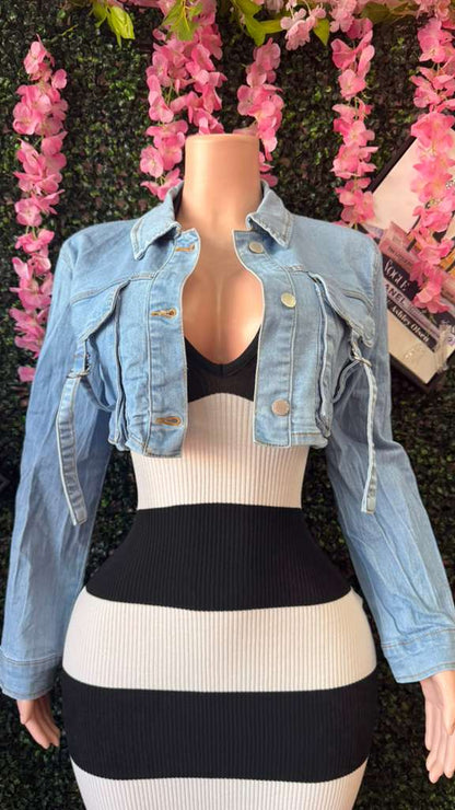 Waist-Defining Denim Crop