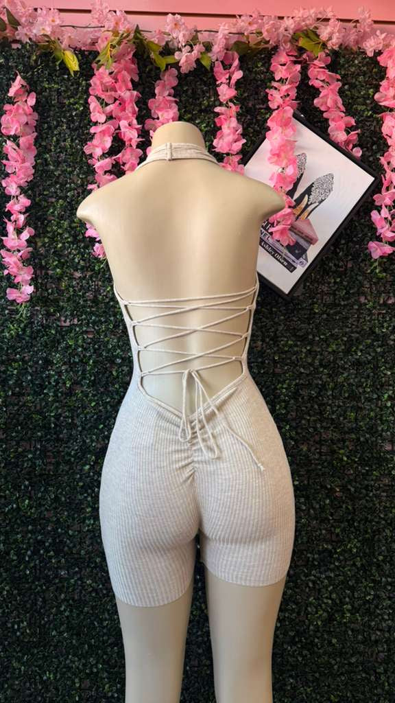 Backless Oasis