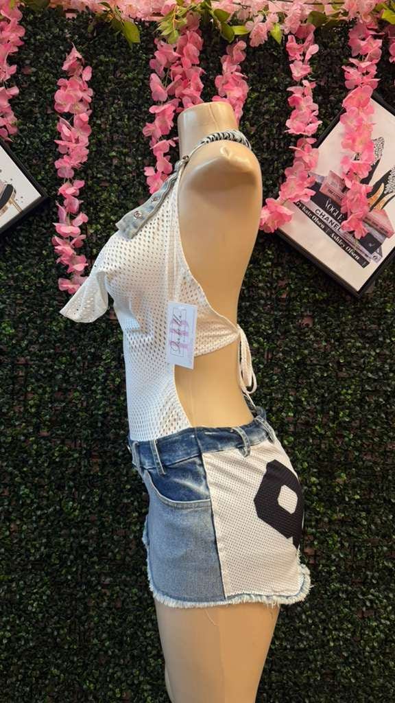 The Whiteout Mesh Set