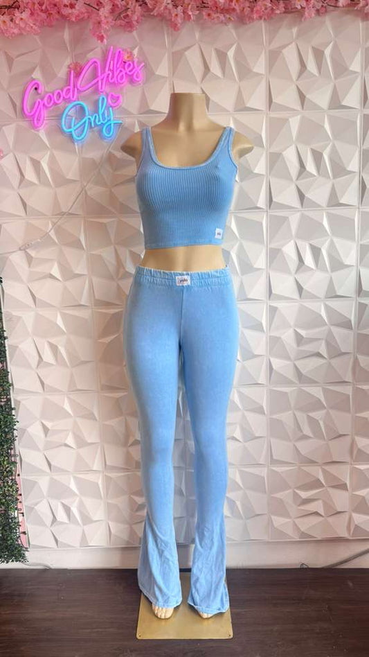 "Sunday Morning" Lounge Set